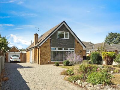 Stonehill Rise, 3 bedroom Detached House for sale, £250,000