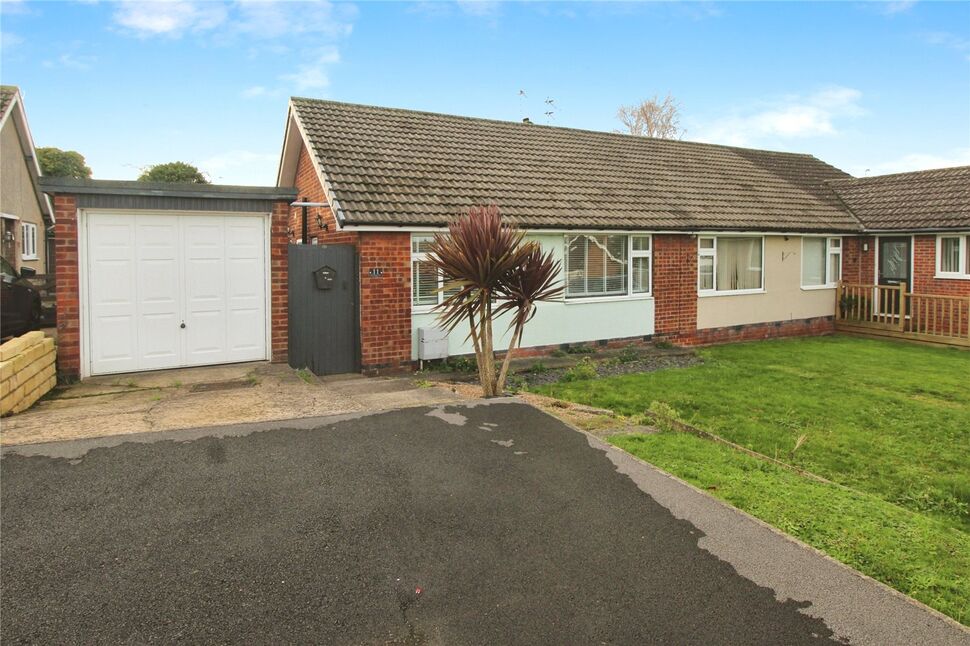 2 bedroom Semi Detached Bungalow for sale