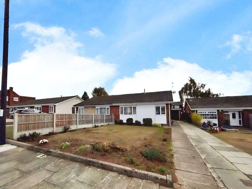 Main image of 2 bedroom Semi Detached Bungalow to rent, Nearfield Road, Doncaster, South Yorkshire, DN4