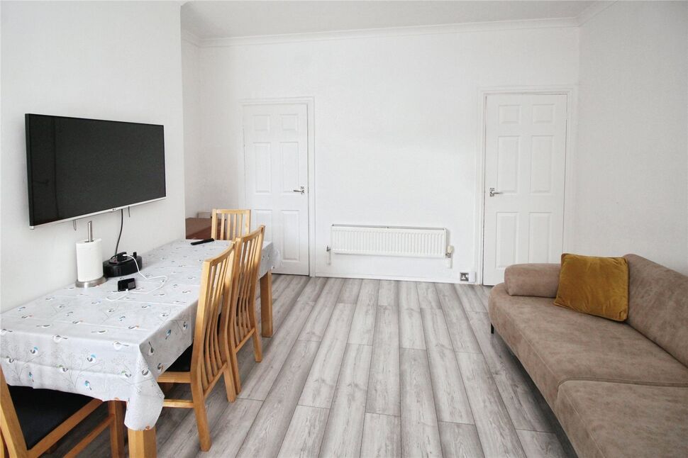 Lounge / Dining Room