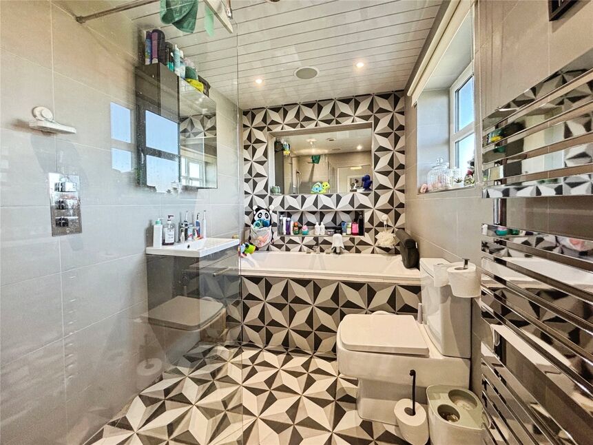 Bathroom / Wc