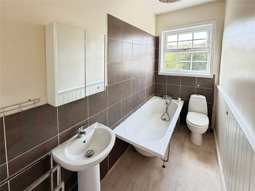 Bathroom / Wc