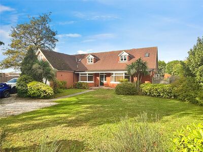 Thorne Road, 4 bedroom Detached House for sale, £620,000