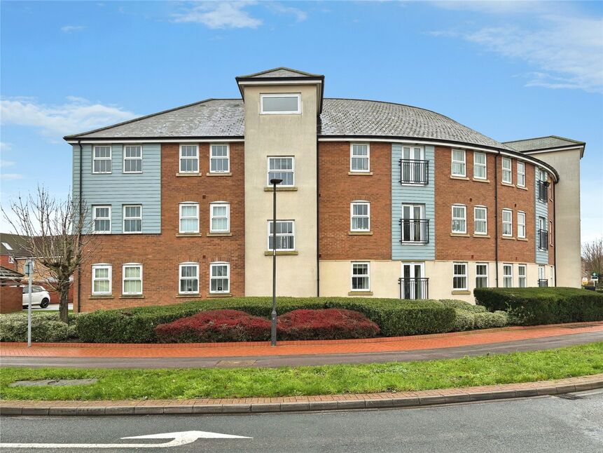 Main image of 1 bedroom Flat for sale, Windermere Drive, Lakeside, Doncaster, South Yorkshire, DN4