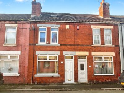 New Street, 2 bedroom Mid Terrace House for sale, &pound;70,000