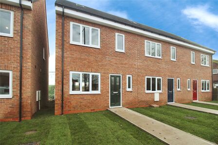 3 bedroom End Terrace House for sale