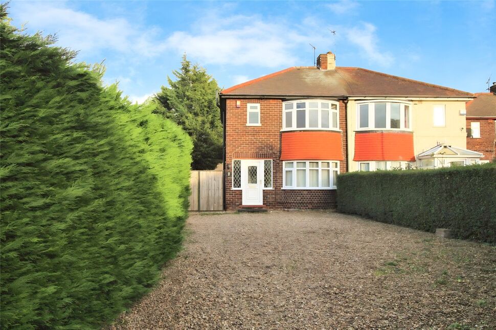 Main image of 3 bedroom Semi Detached House to rent, Harrowden Road, Doncaster, South Yorkshire, DN2