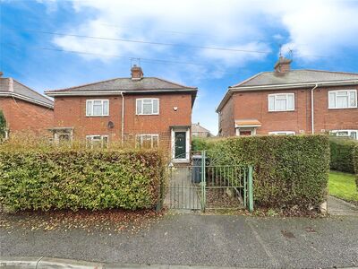 Morgan Road, 2 bedroom Semi Detached House to rent, &pound;850 pcm