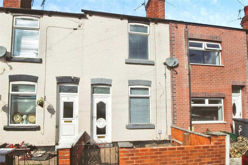 Main image of 2 bedroom Mid Terrace House to rent, Park Terrace, Doncaster, South Yorkshire, DN1