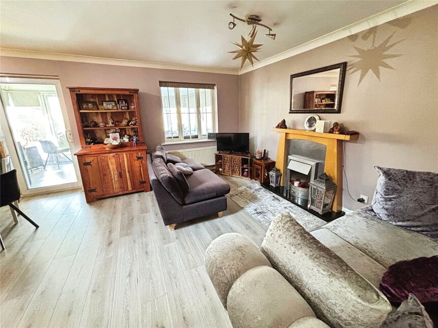 Lounge / Dining Room