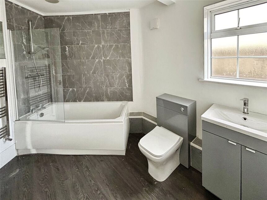 Bathroom / Wc