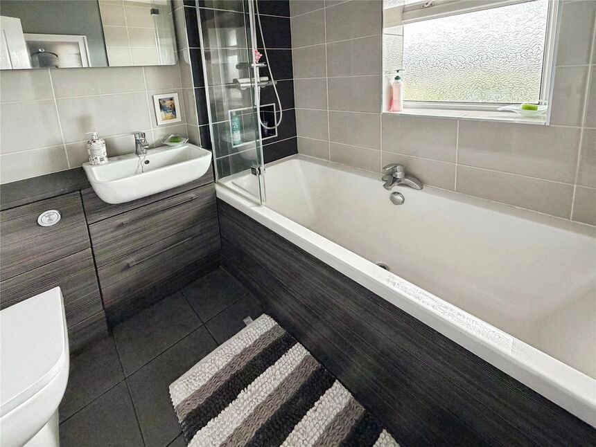 Bathroom / Wc