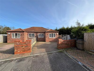 2 bedroom Semi Detached Bungalow for sale