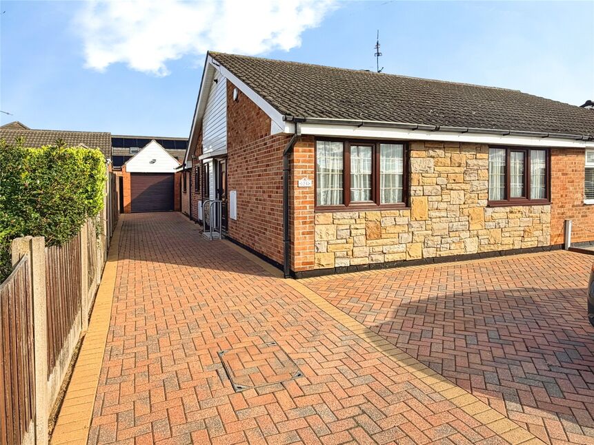 Main image of 2 bedroom Semi Detached Bungalow for sale, Hallcroft Drive, Armthorpe, South Yorkshire, DN3