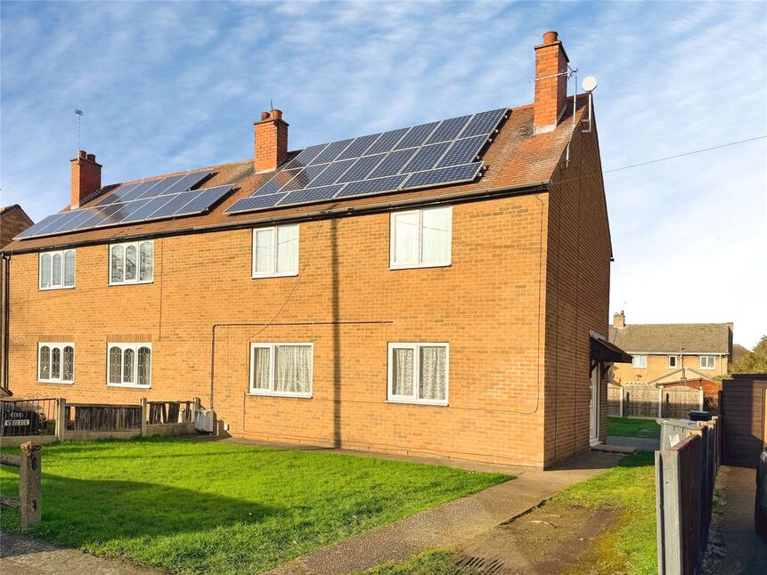 Main image of 3 bedroom Semi Detached House for sale, Hawthorn Avenue, Armthorpe, South Yorkshire, DN3