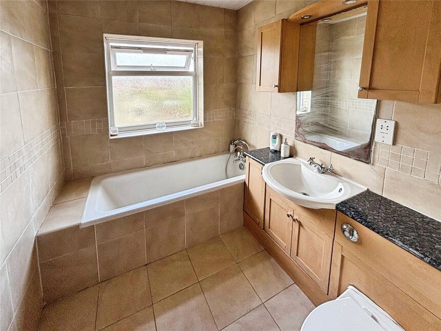 Bathroom / Wc