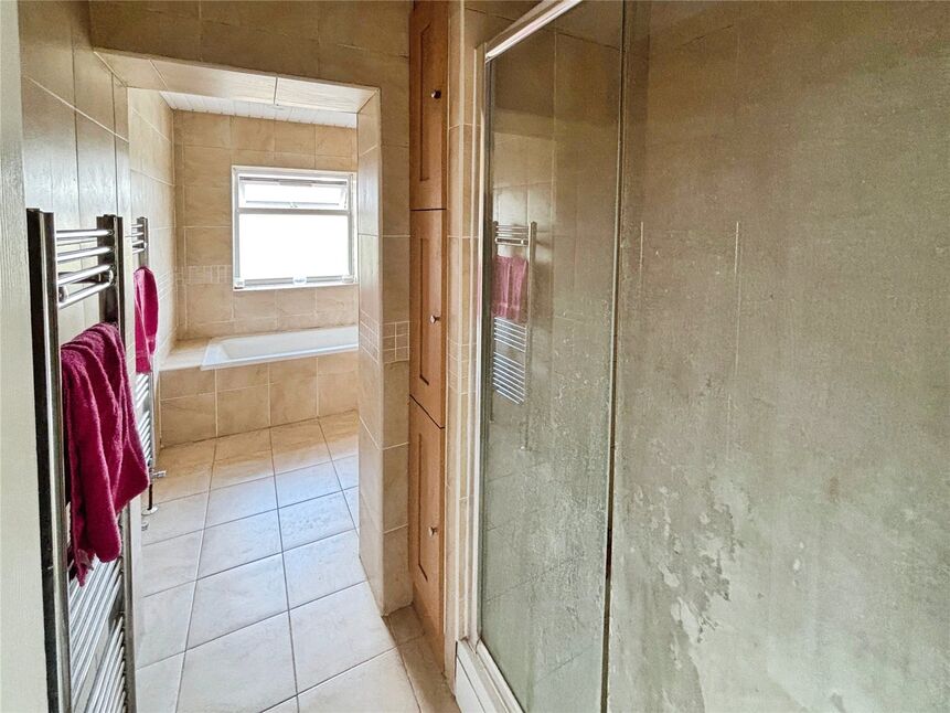 Bathroom / Wc
