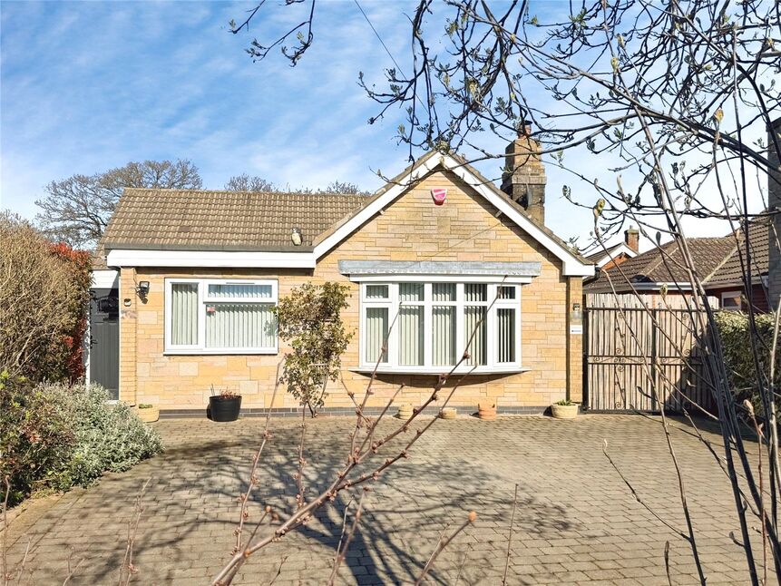 Main image of 3 bedroom Detached Bungalow for sale, Abbeyfields, Finningley, South Yorkshire, DN9