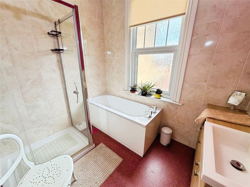 Bathroom / Shower room