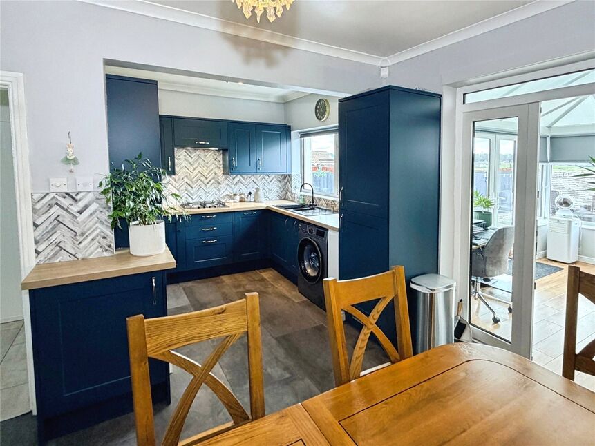 Open Plan Kitchen Diner