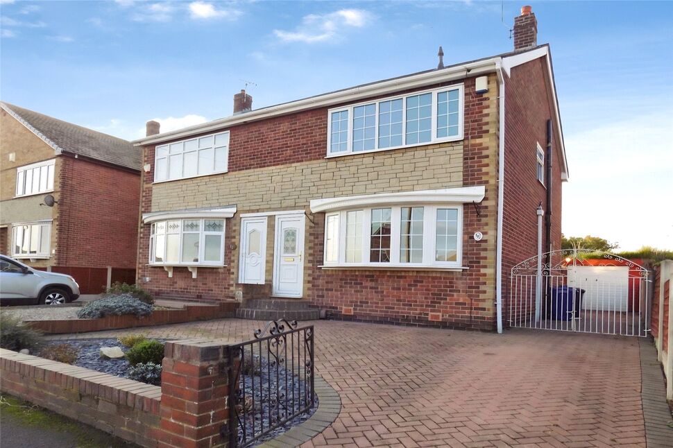 Main image of 3 bedroom Semi Detached House to rent, Kenilworth Close, Doncaster, South Yorkshire, DN5