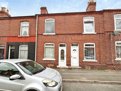 2 bedroom Mid Terrace House for sale