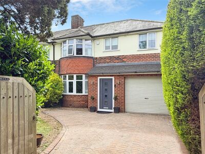 4 bedroom Semi Detached House for sale
