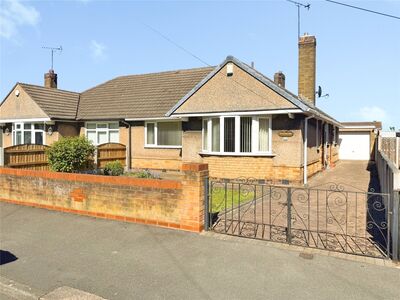 Croft Road, 2 bedroom Semi Detached Bungalow for sale, &pound;160,000