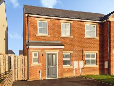 Chalk Road, 2 bedroom Semi Detached House to rent, &pound;800 pcm