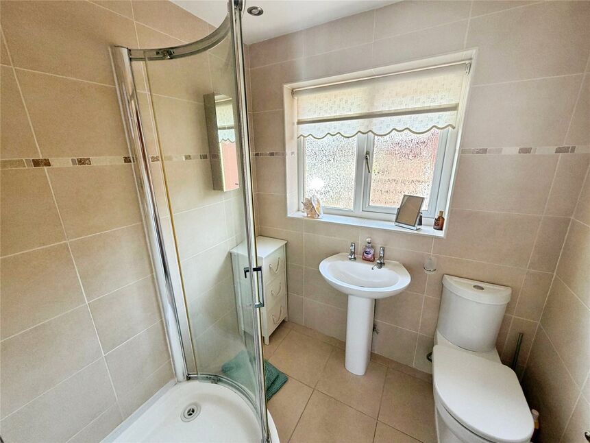 Shower Room / Wc