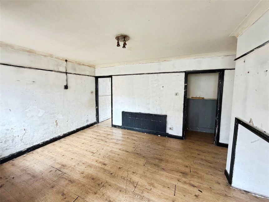 Sitting / Dining Room