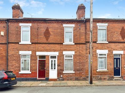 Furnival Road, 2 bedroom Mid Terrace House for sale, &pound;50,000