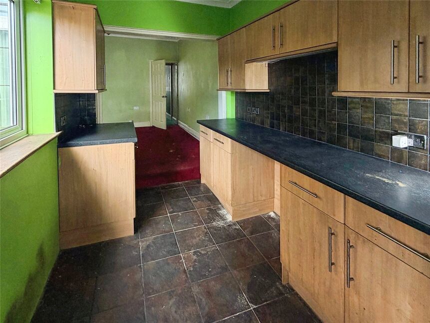 Kitchen / Utility