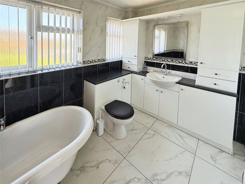 Bathroom / Wc