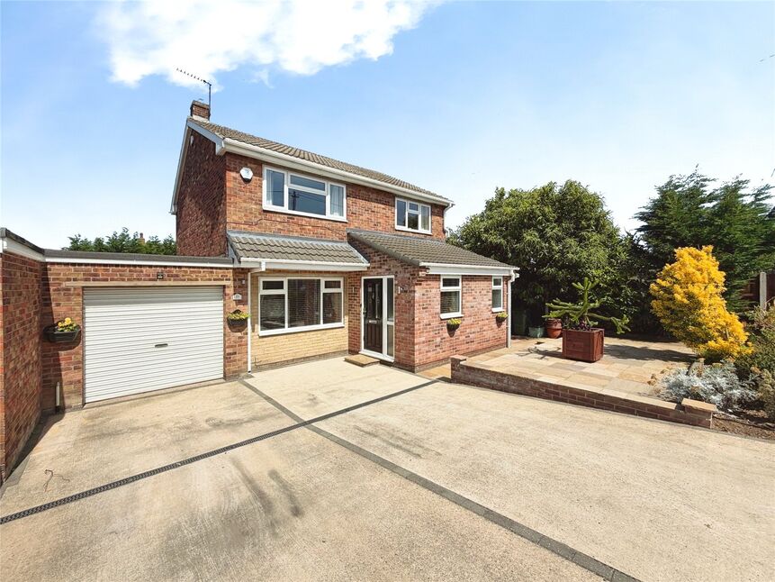 Main image of 3 bedroom Detached House for sale, Whiphill Lane, Armthorpe, South Yorkshire, DN3