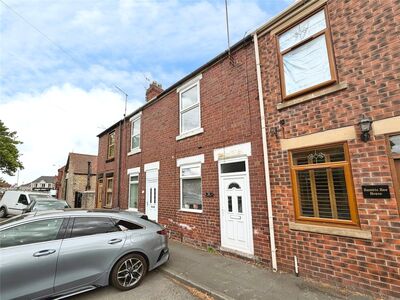 2 bedroom Mid Terrace House for sale