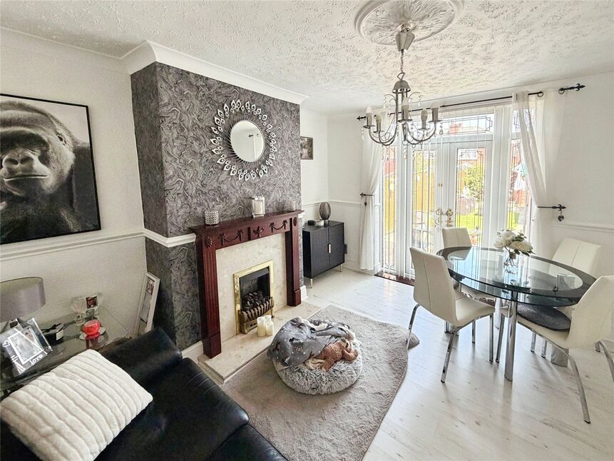 Sitting / Dining Room