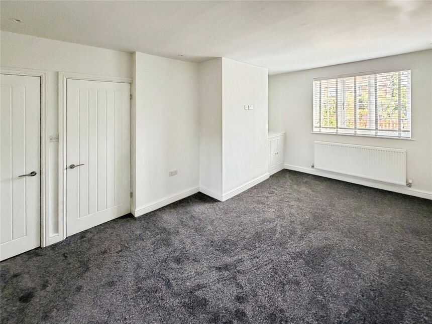 Sitting / Dining Room