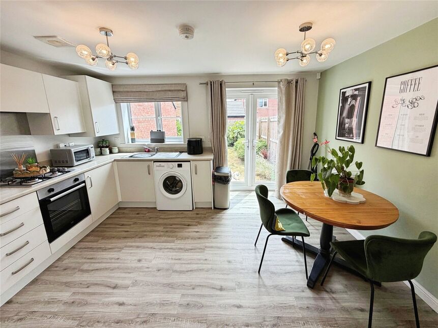 Kitchen / Diner