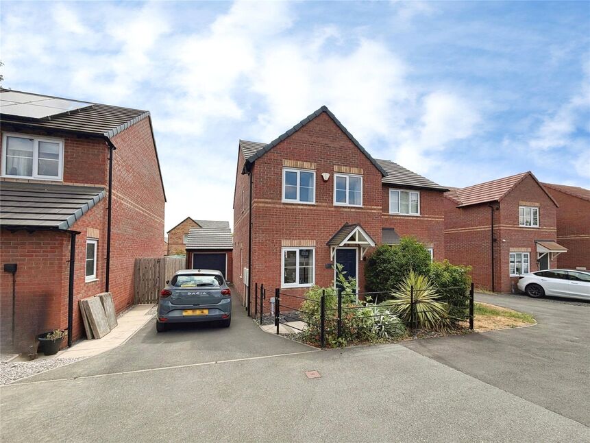 Main image of 3 bedroom Semi Detached House for sale, Sutton Road, Askern, South Yorkshire, DN6