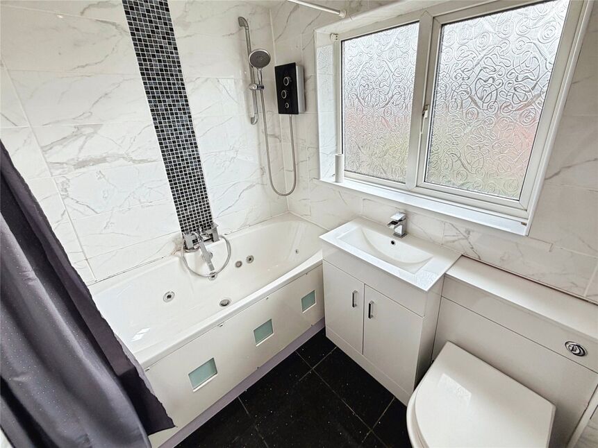 Bathroom / Wc