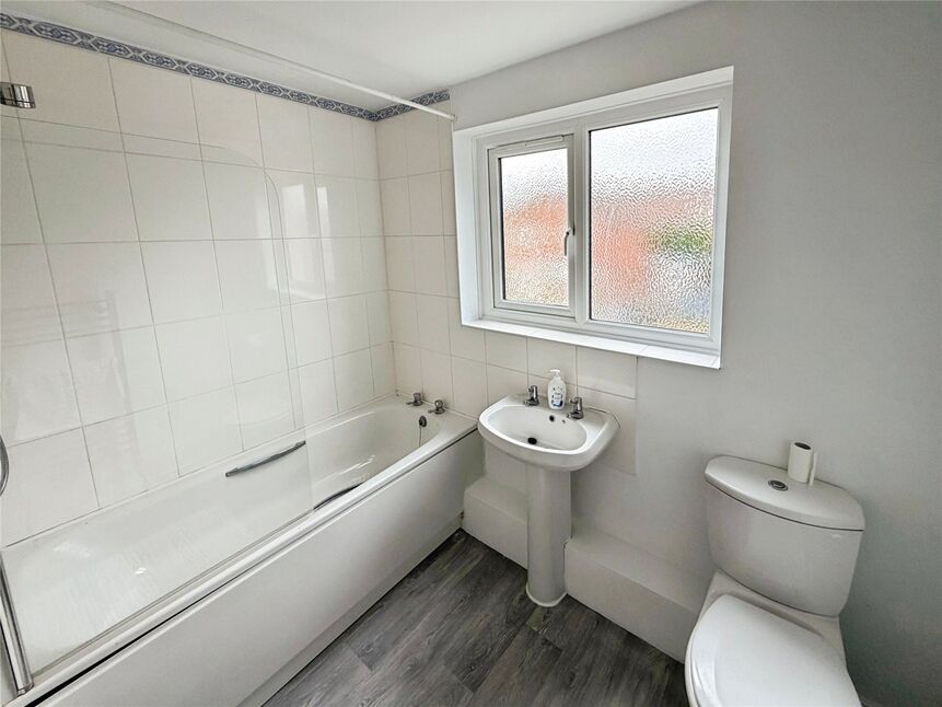 Bathroom / Wc