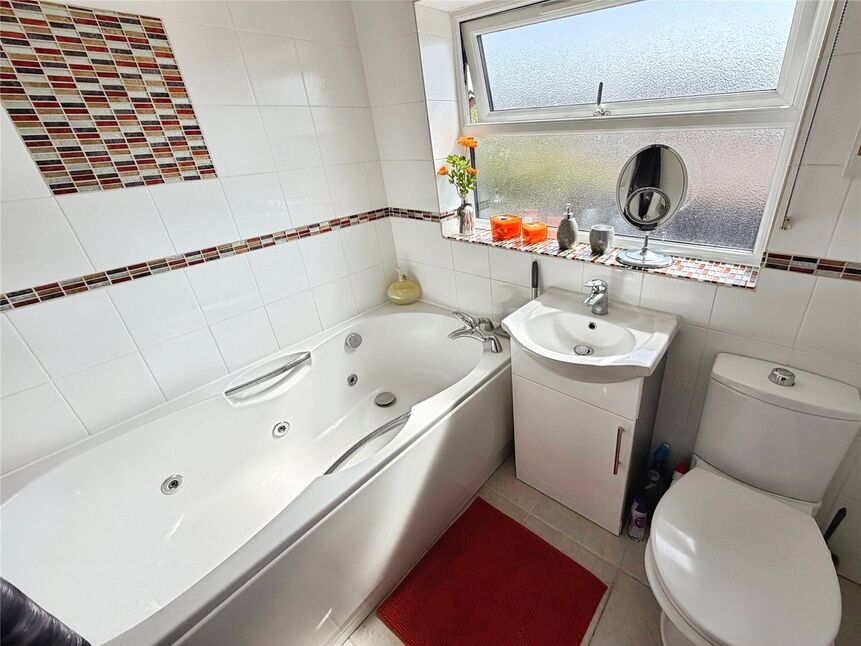 Bathroom / Wc