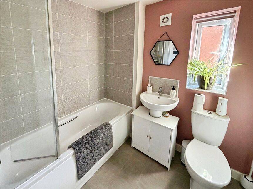Bathroom / Wc