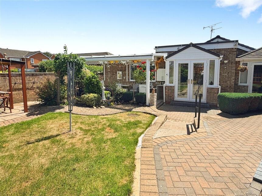 Rear Garden / Outbuildings