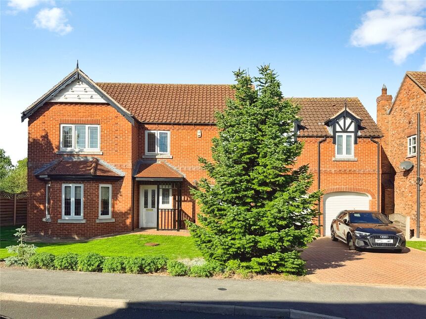 Main image of 5 bedroom Detached House for sale, Ashdown Way, Misterton, Nottinghamshire, DN10