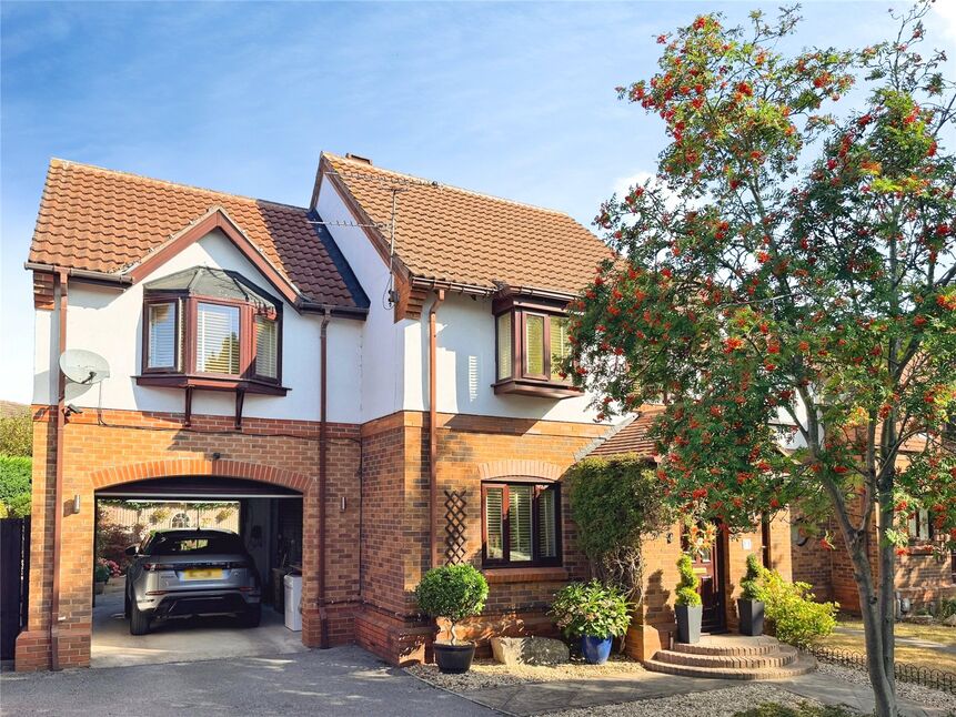 Main image of 4 bedroom House for sale, Lytham Close, Doncaster, South Yorkshire, DN4