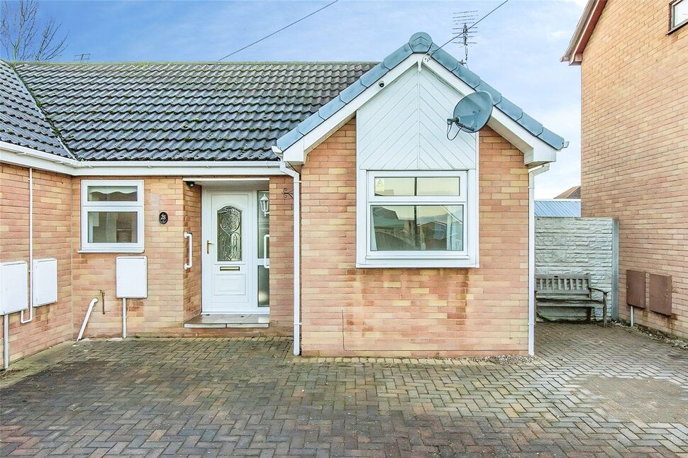 Main image of 2 bedroom Semi Detached Bungalow to rent, Harpenden Close, Dunscroft, South Yorkshire, DN7