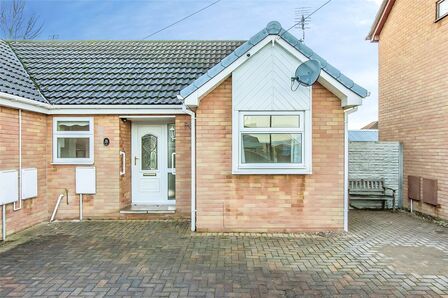 2 bedroom Semi Detached Bungalow to rent