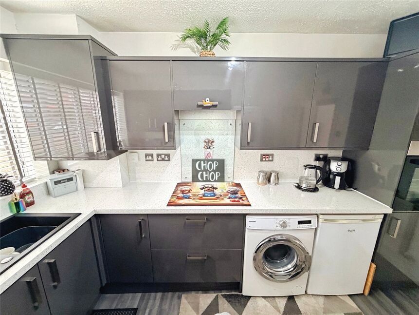 Modern Kitchen